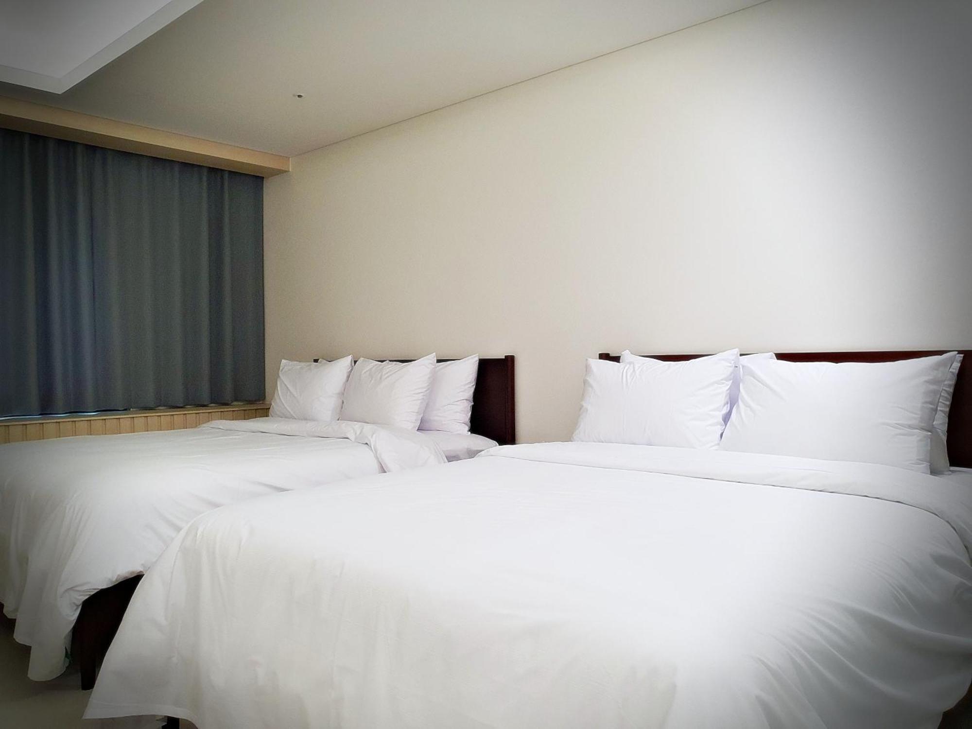 Bluebird Hotel Incheon Exterior foto