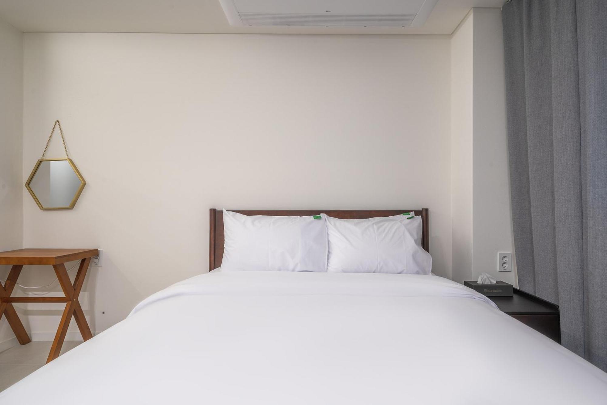Bluebird Hotel Incheon Exterior foto