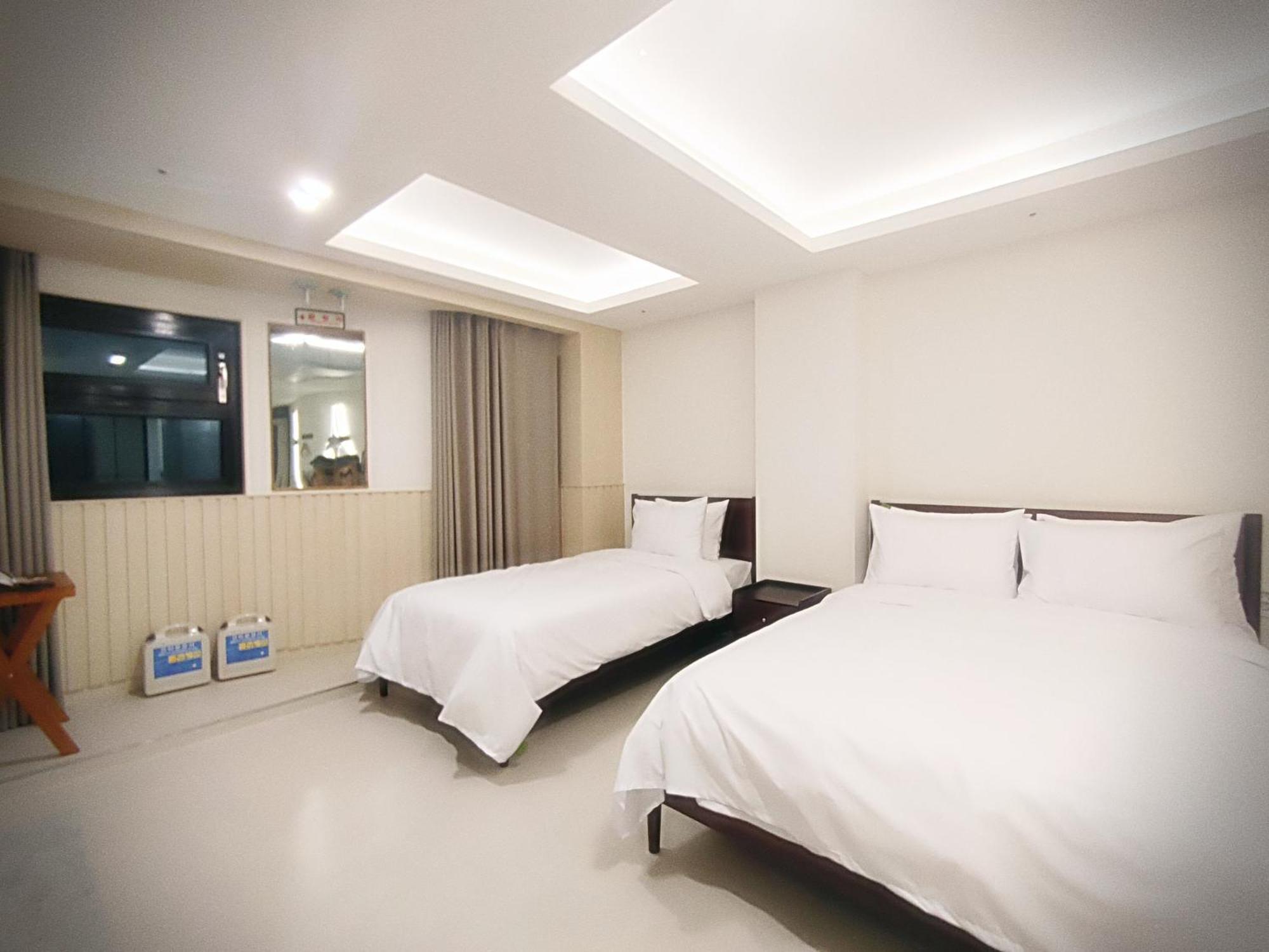 Bluebird Hotel Incheon Exterior foto
